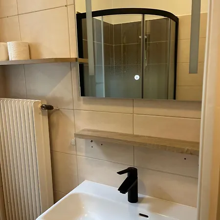 Le Flaugergues Centre * 罗德兹